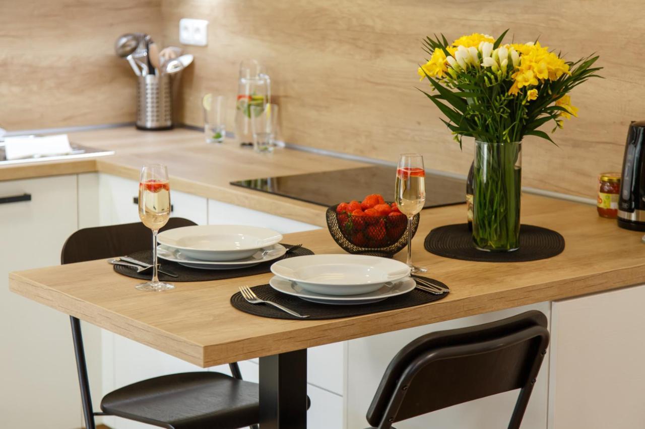 Apartments Villa Whitehouse ออสตราวา ภายนอก รูปภาพ